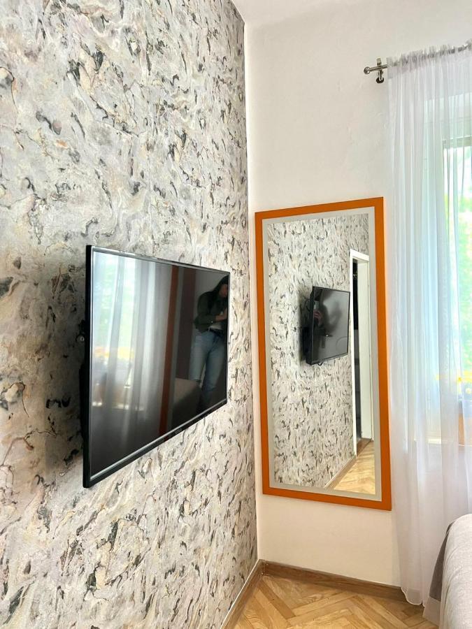 Apartment Kiki Cattaro Esterno foto